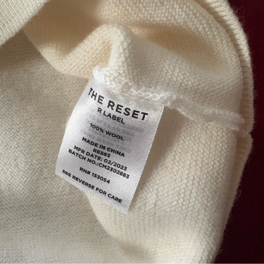 The Reset R Label Wool Pullover Size Large - Picture 8 of 9